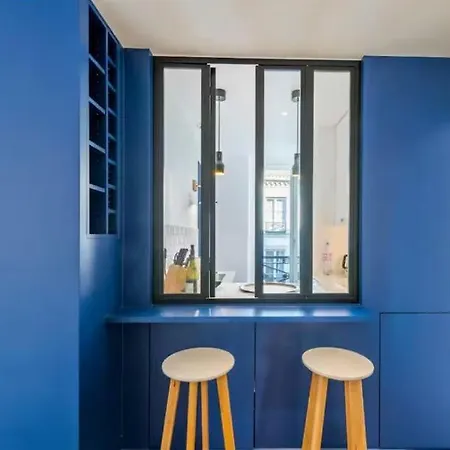 Charming, Bright 2-bedroom Flat Near Lafayette *