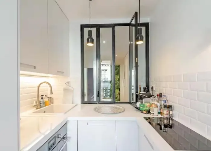 Charming, Bright 2-bedroom Flat Near Lafayette Lejlighed
