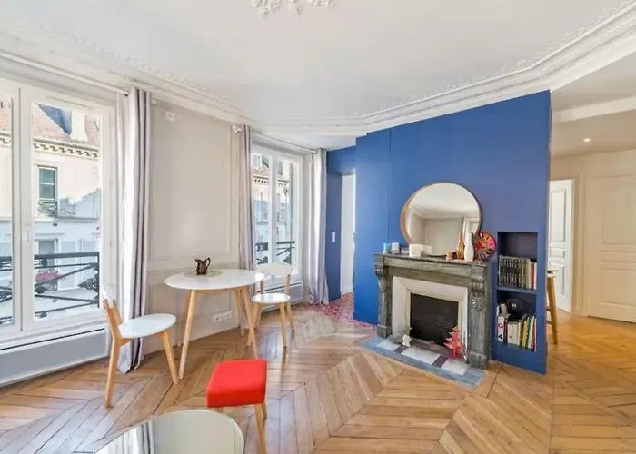 Charming, Bright 2-bedroom Flat Near Lafayette *