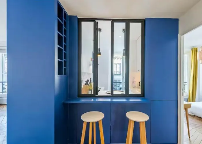 Charming, Bright 2-bedroom Flat Near Lafayette *